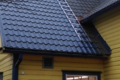 Alumiiniumist katuseredel